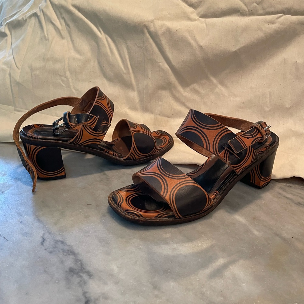 Marni Groovy Orange And Brown Circle Pattern Sand… - image 3